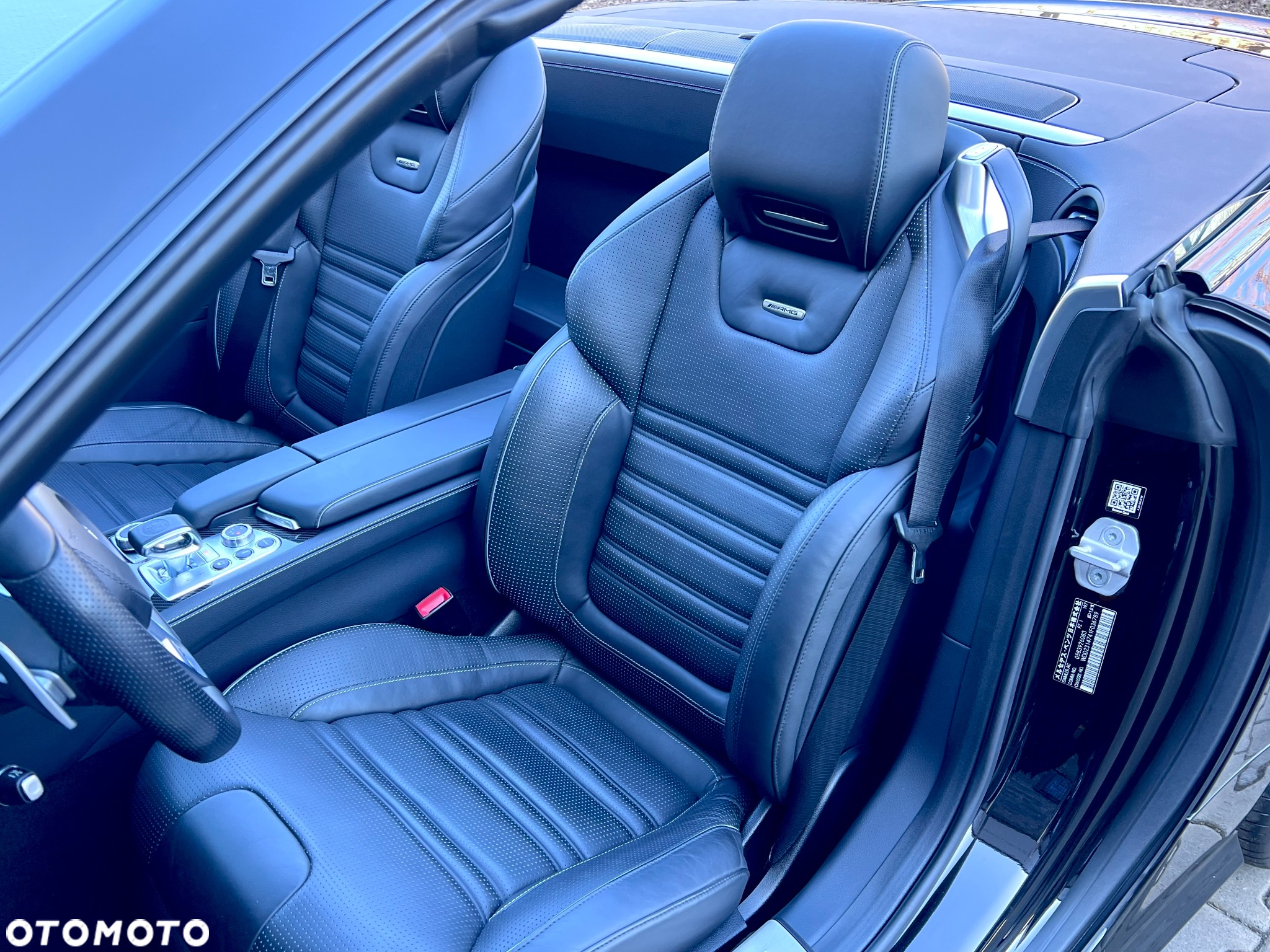 Mercedes-Benz SL 63 AMG AMG Speedshift MCT 7-Gang Sportgetriebe AMG Performance Package - 18