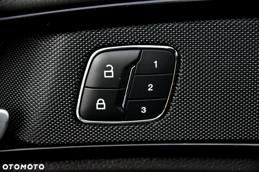 Ford Mondeo 2.0 EcoBlue ST-Line - 28