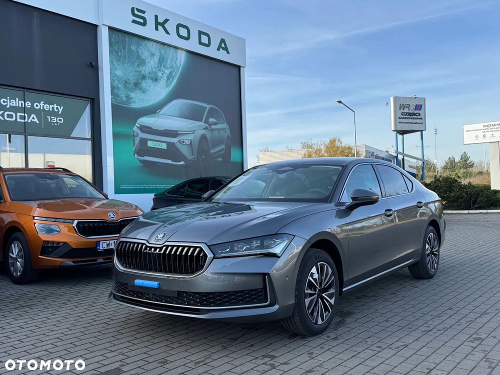 Skoda Superb 2.0 TSI Edition 130 DSG - 1