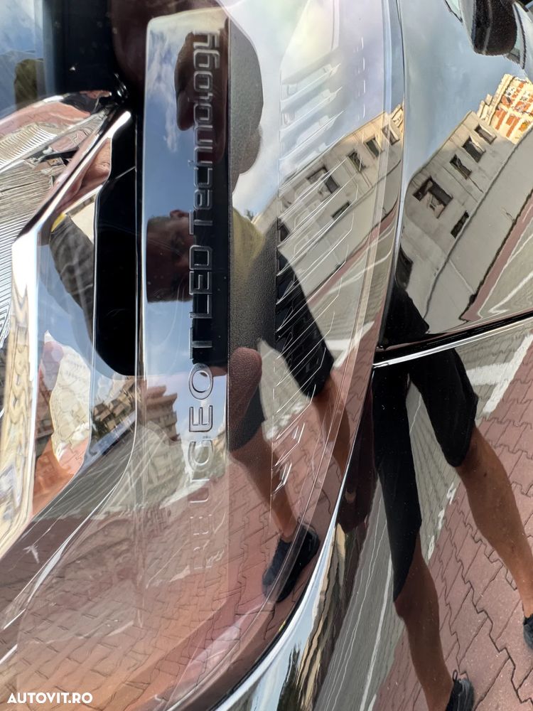 Peugeot 2008 1.2L PureTech 130 S&S EAT8 GT - 27