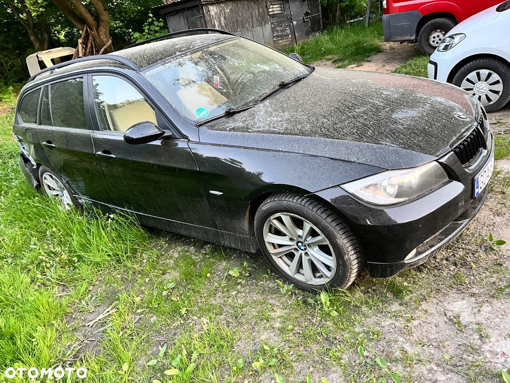 BMW Seria 3 320d - 1