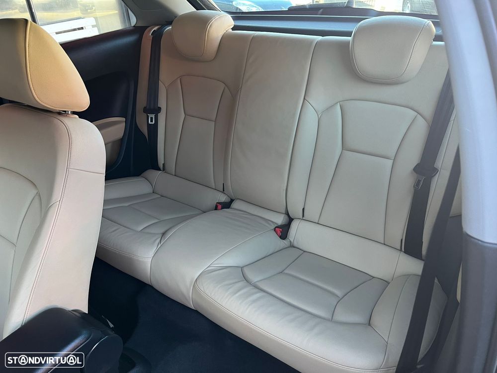 Audi A1 1.6 TDI Attraction - 15