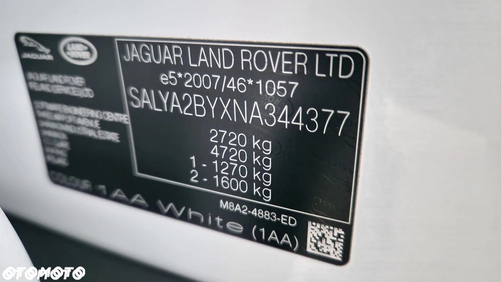 Land Rover Range Rover Velar P400e - 30