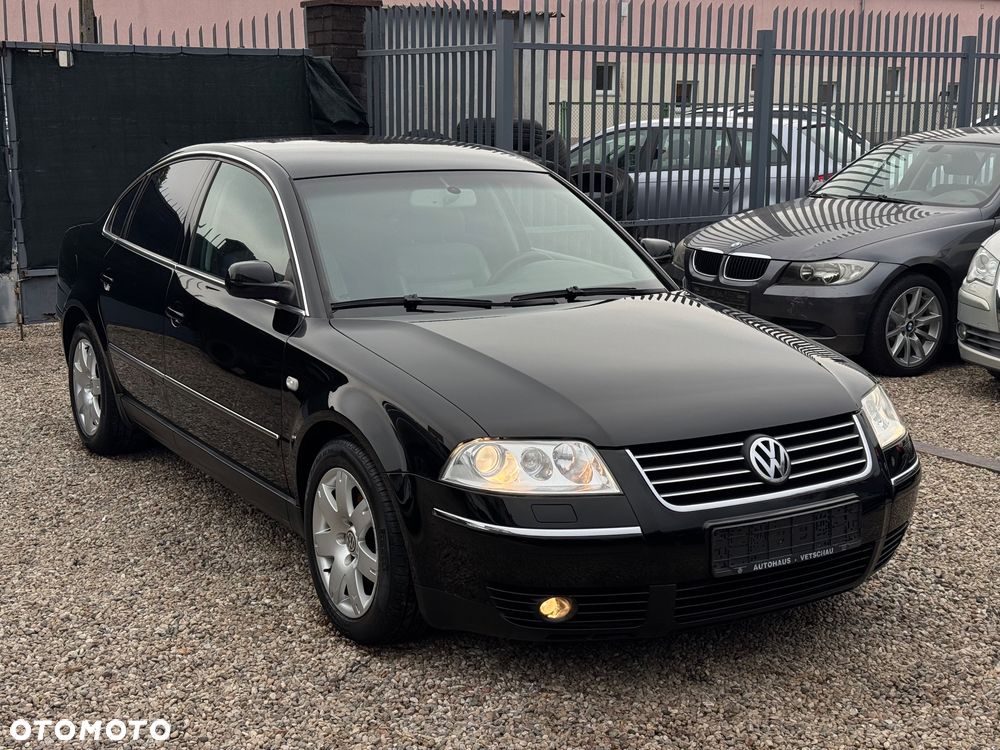 Volkswagen Passat - 2