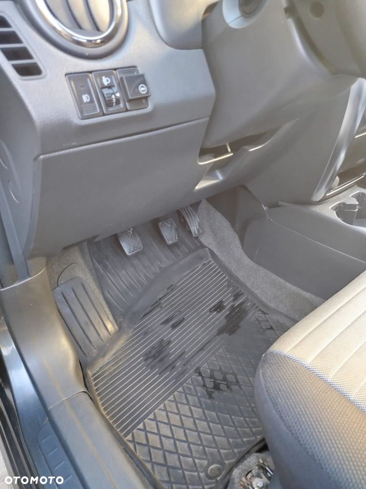 Suzuki SX4 1.6 Comfort - 16