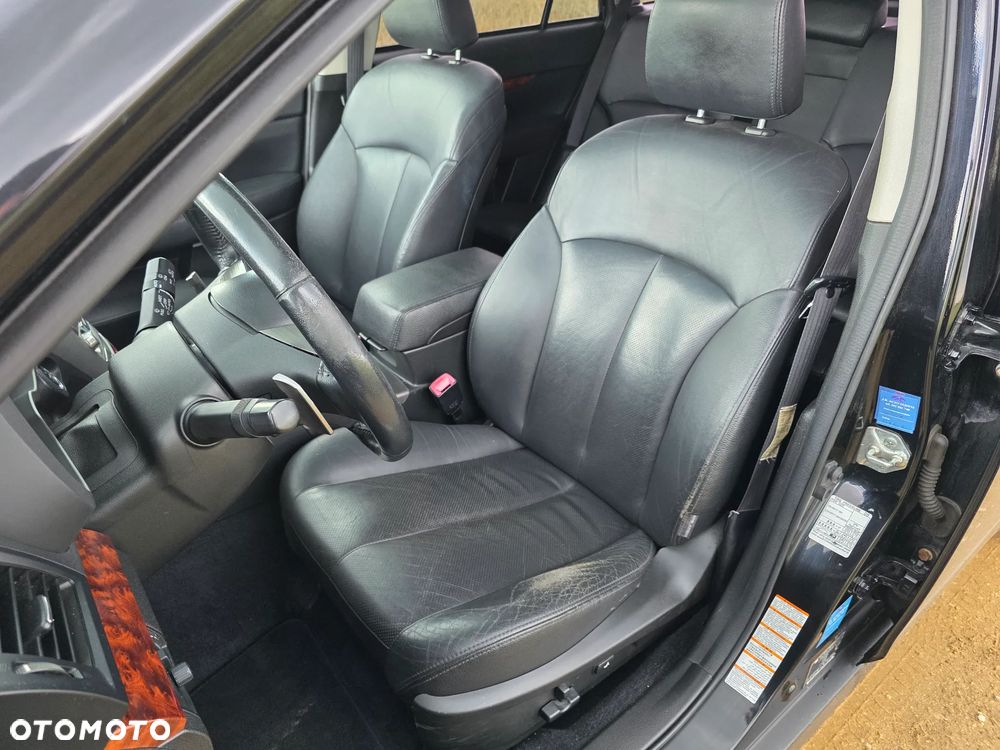 Subaru Outback - 33