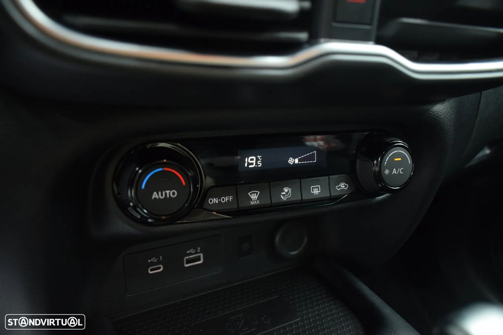 Nissan Juke 1.0 DIG-T N-Connecta NAV. DCT - 22