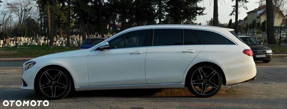 Mercedes-Benz Klasa E 220 d 9G-TRONIC - 19