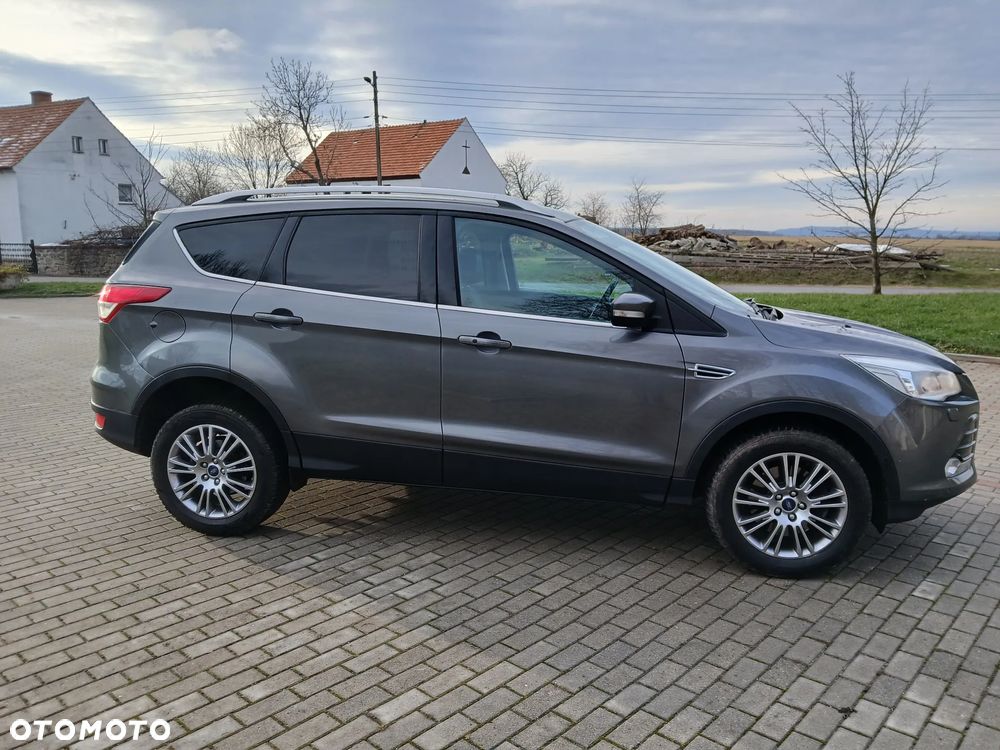 Ford Kuga 2.0 TDCi 4x4 Titanium - 17