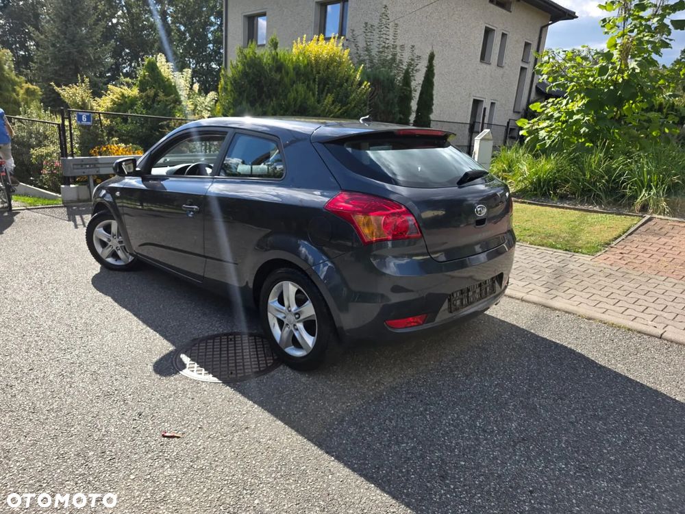 Kia ProCeed 1.4 Comfort + - 27