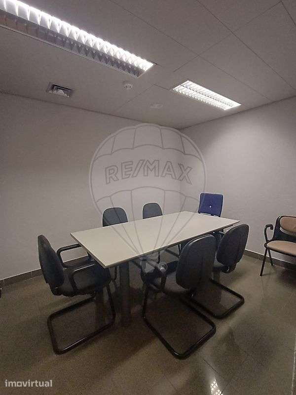 Escritório  para arrendamento - Grande imagem: 4/6
