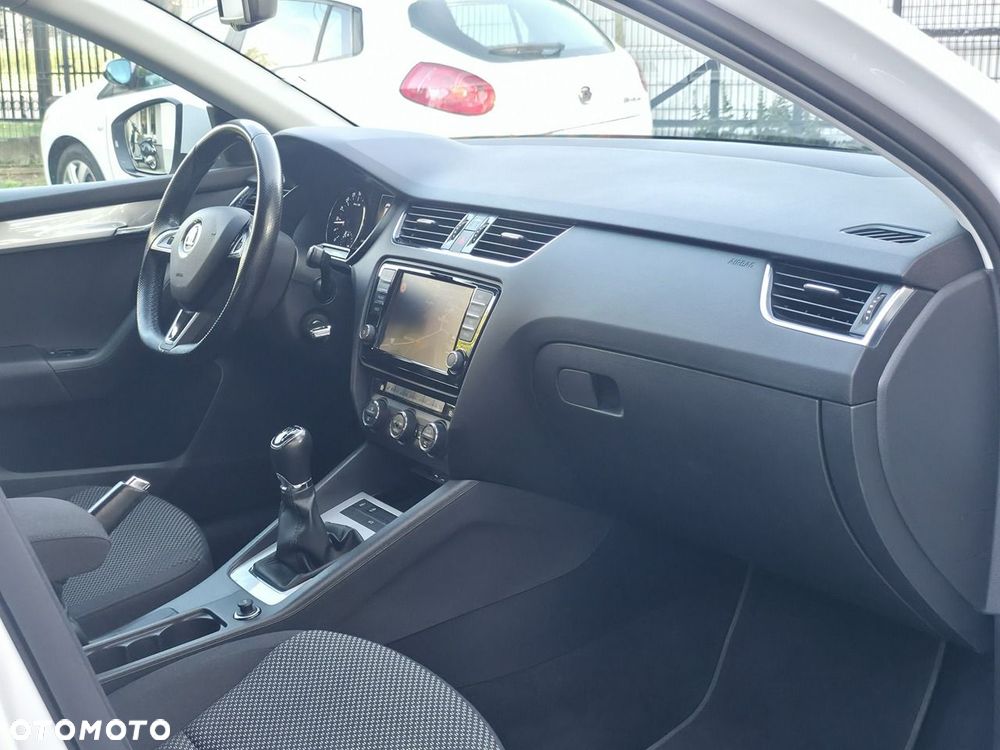 Skoda Octavia - 11