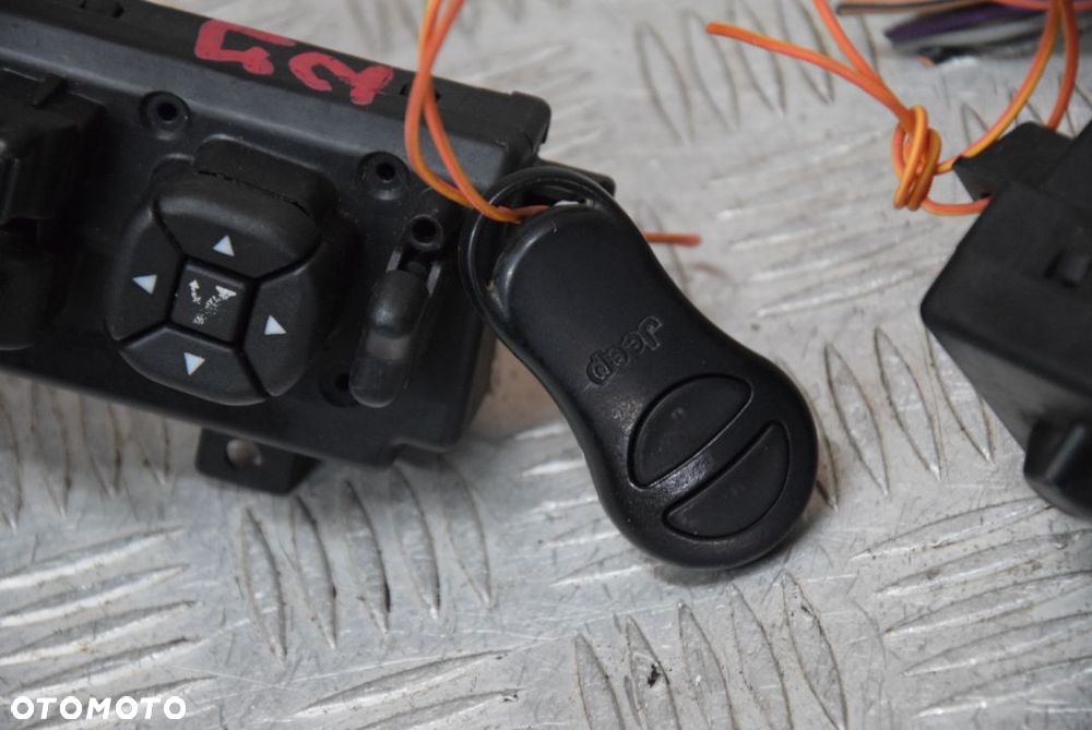 JEEP GRAND CHEROKEE WJ PRZEŁĄCZNIK PRZEŁĄCZNIKI PANEL PANELE  SZYB KPL. - 5