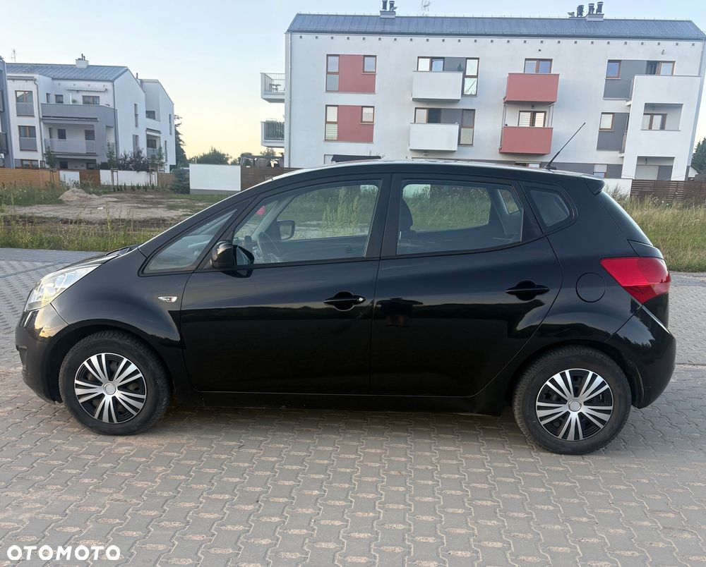 Kia Venga 1.4 CRDi L - 10