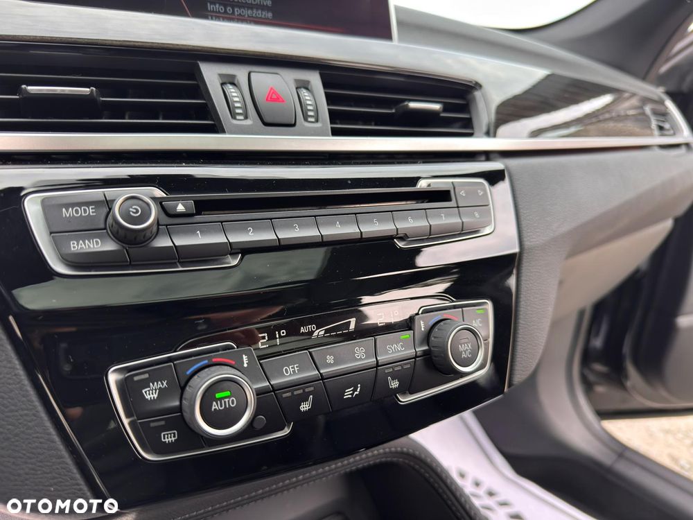 BMW X1 xDrive25i xLine - 28
