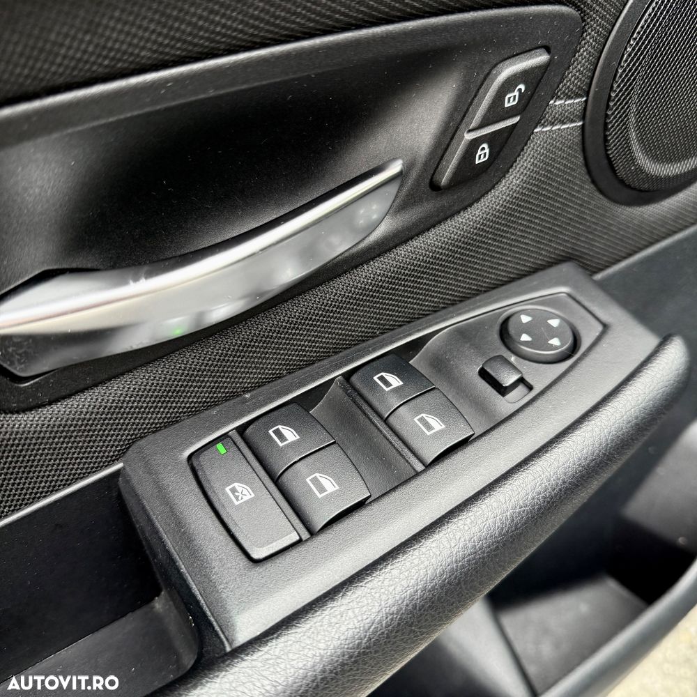 BMW Seria 2 218d Sport-Aut. Sport Line - 16