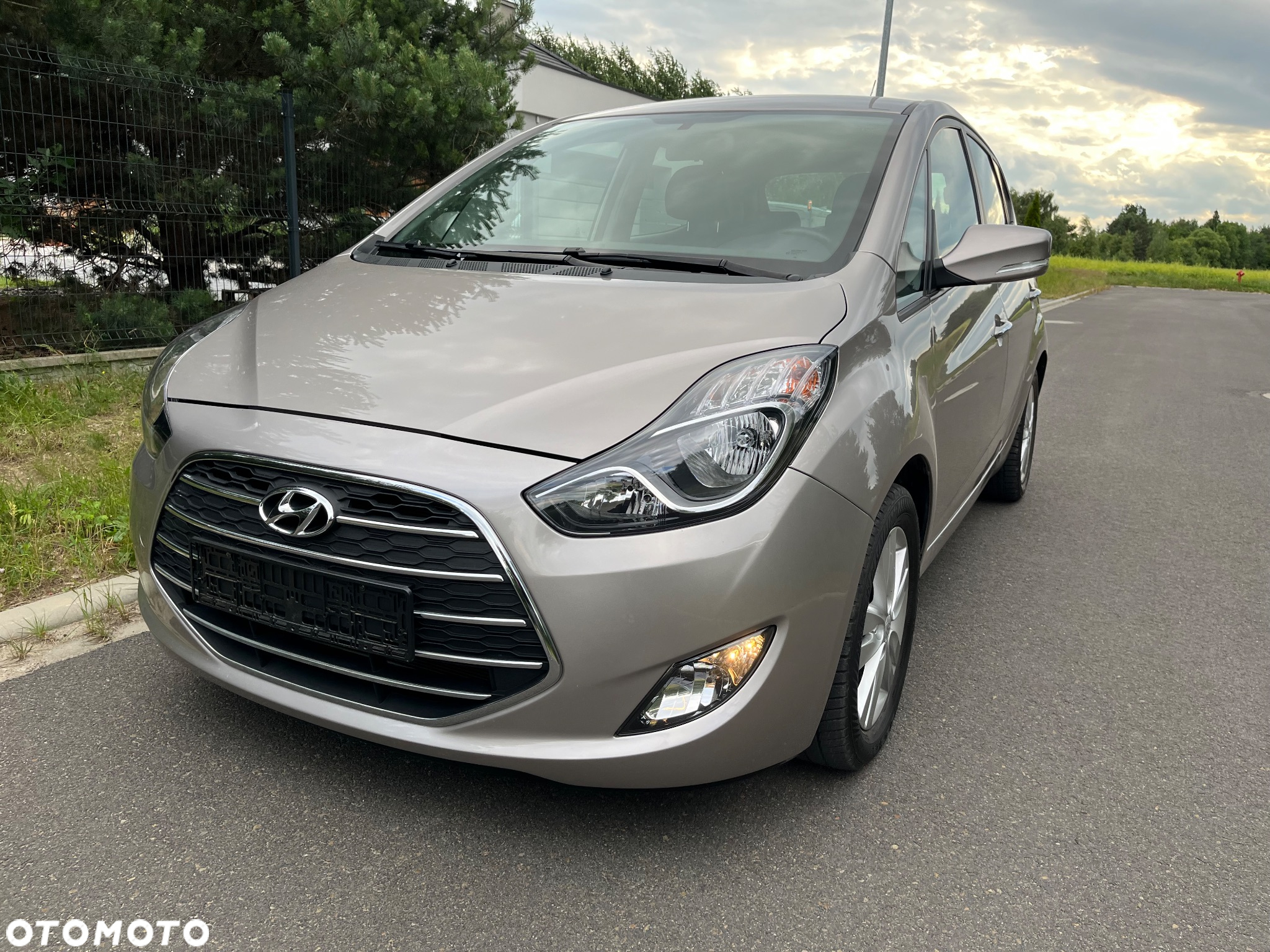 Hyundai ix20 1.4 Premium - 3