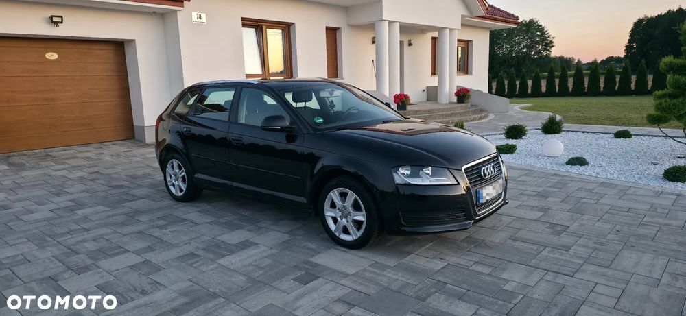 Audi A3 Sportback 1.6 Ambiente - 3