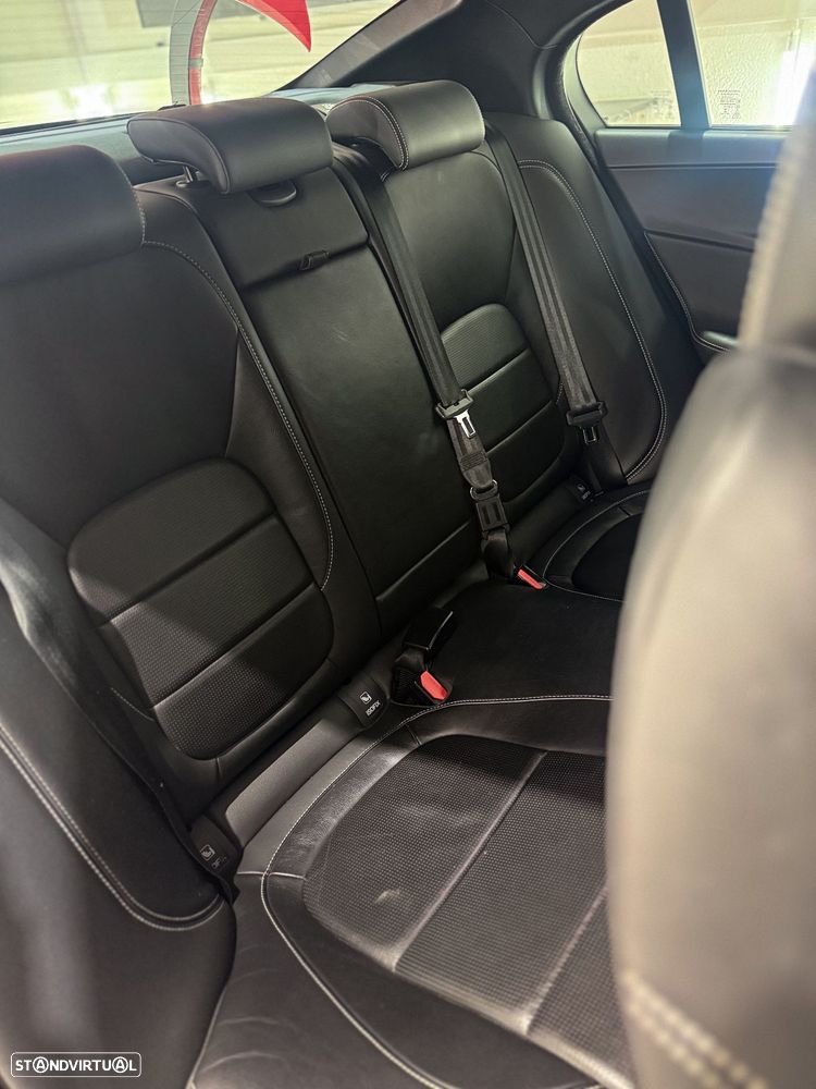 Jaguar XE E-Performance Aut. R-Sport - 13