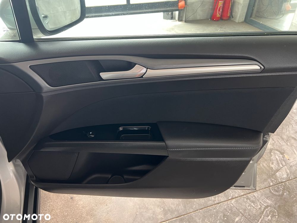 Ford Mondeo 2.0 TDCi Start-Stopp PowerShift-Aut Business Edition - 30