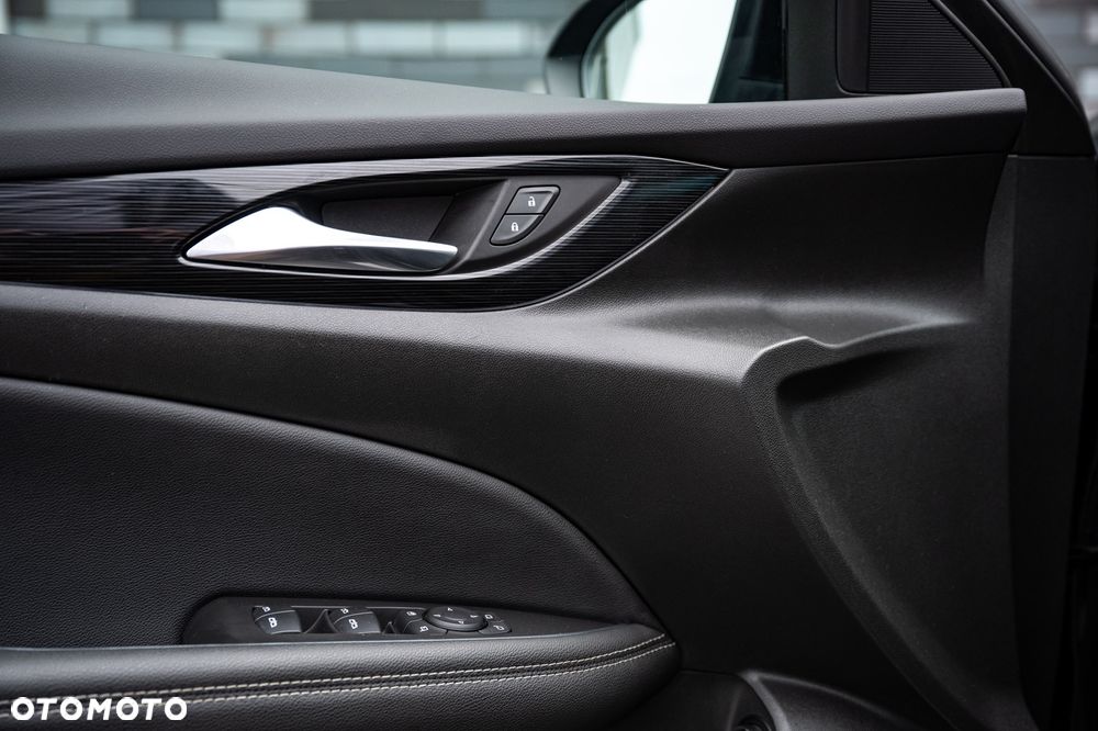 Opel Insignia 1.6 CDTI Exclusive S&S - 14