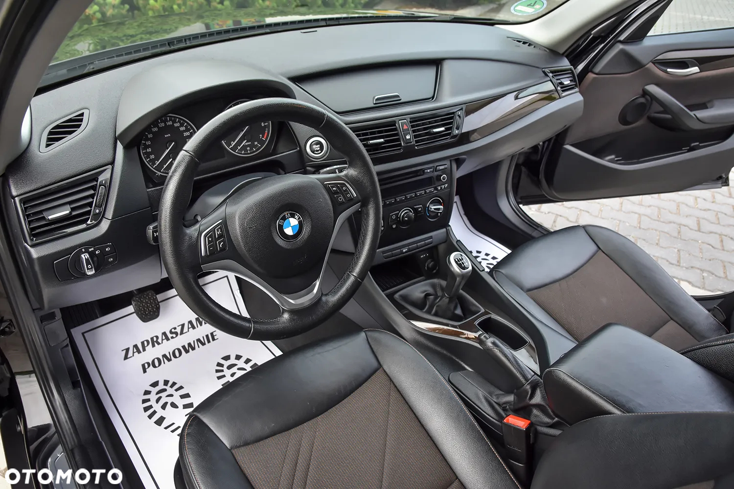 BMW X1 sDrive18i xLine - 31