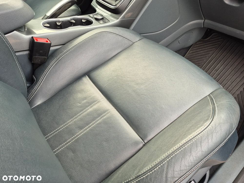 Ford C-MAX 1.6 EcoBoost Titanium - 27