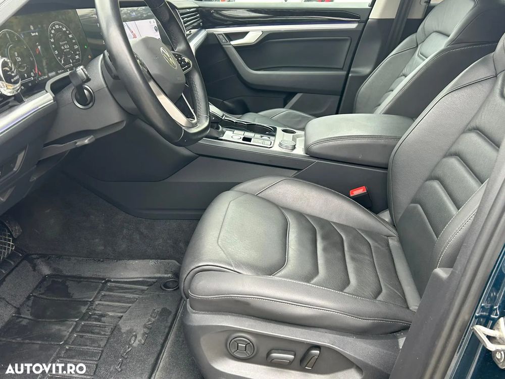 Volkswagen Touareg 3.0 V6 e-Hybrid 4Motion Aut. Elegance - 9