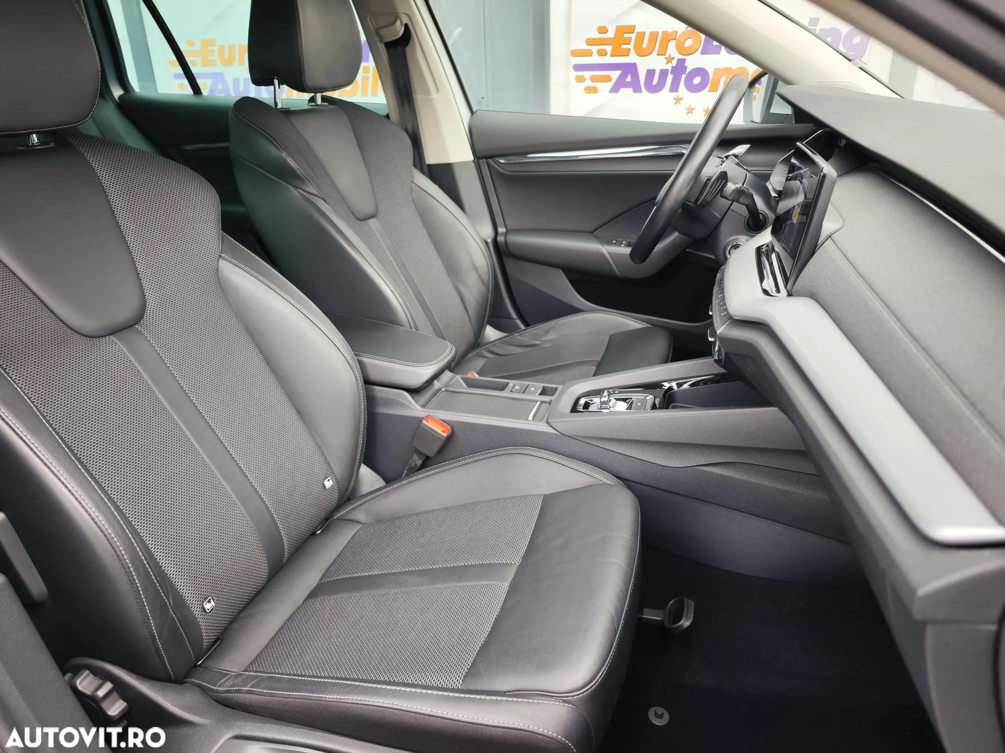 Skoda Octavia Combi 1.4 TSI (Green tec) DSG Style - 16