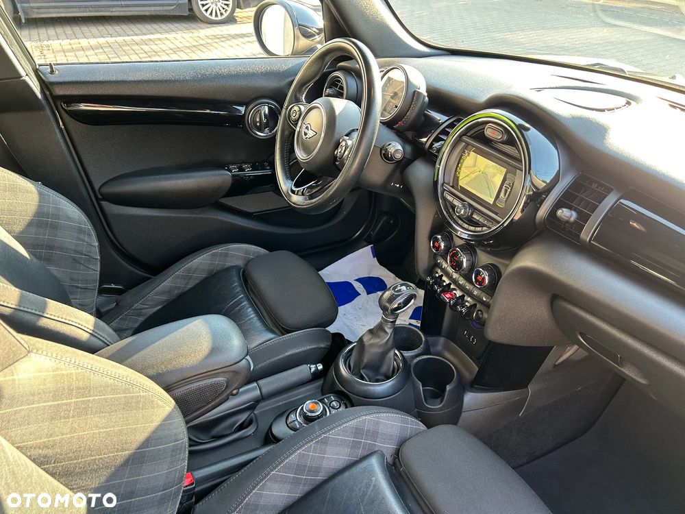 MINI Cooper D 60 Years - 8