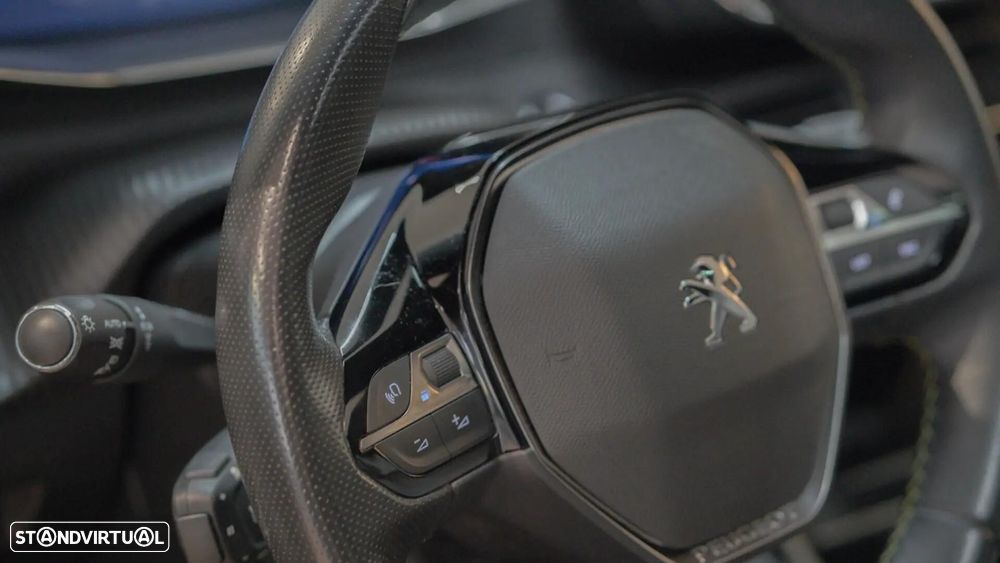 Peugeot e-2008 GT - 14
