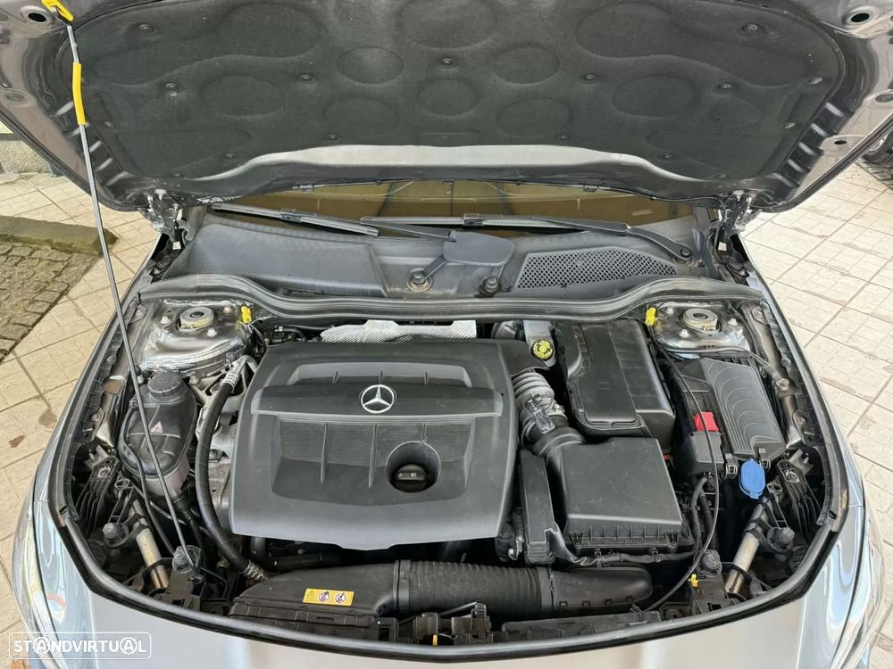 Mercedes-Benz CLA 180 d Shooting Brake Urban - 29