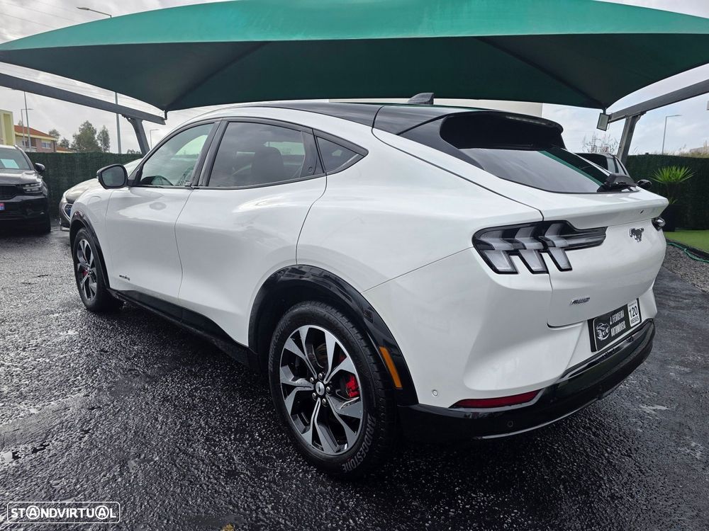 Ford Mustang Mach-E 87 kWh Premium AWD - 8