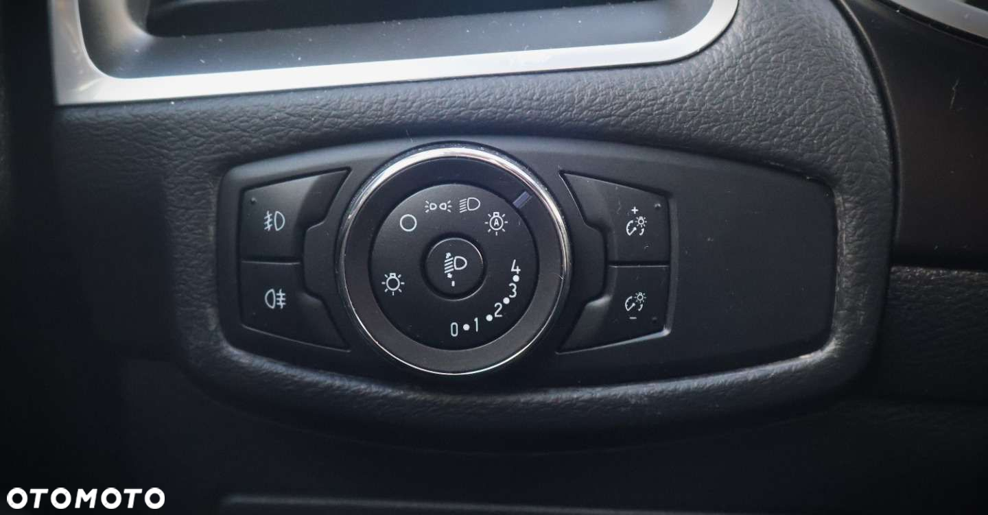 Ford Galaxy - 23