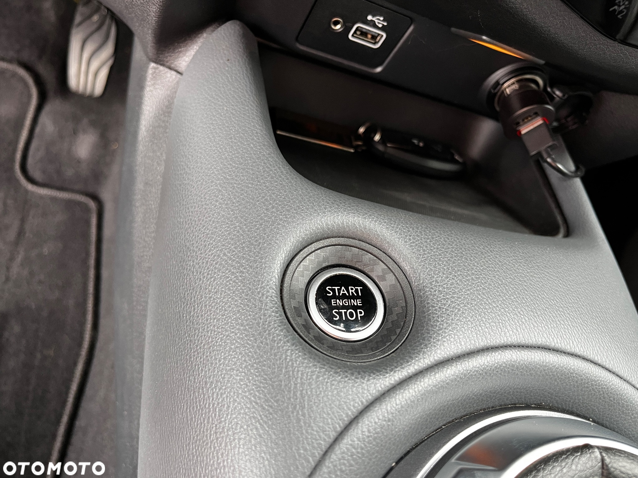 Nissan Juke 1.0 DIG-T N-Connecta - 26