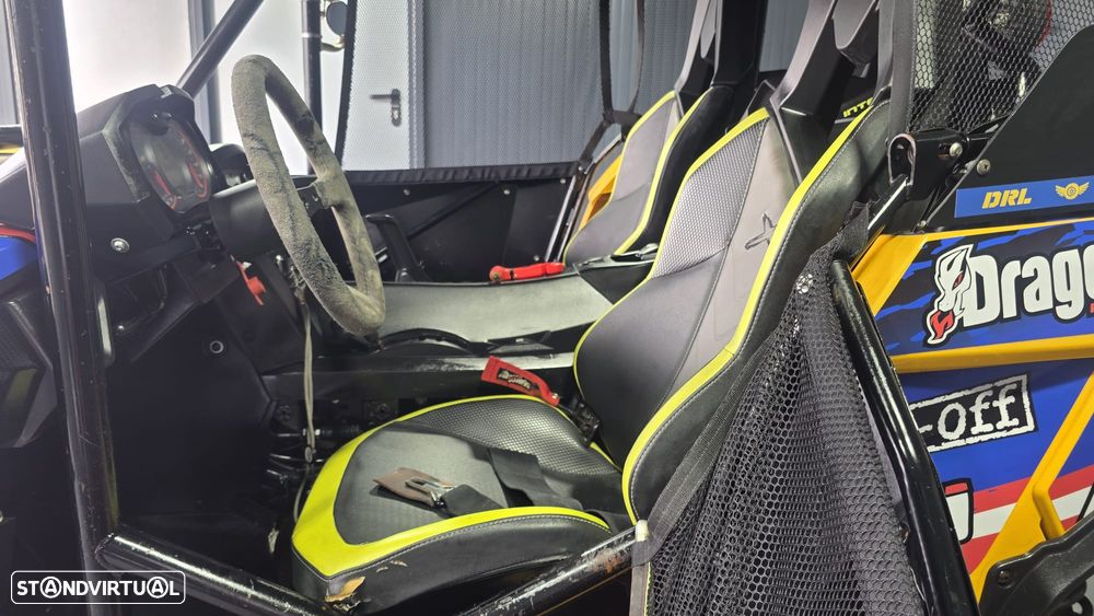 Can-Am Maverick R Maverick Turbo - 12