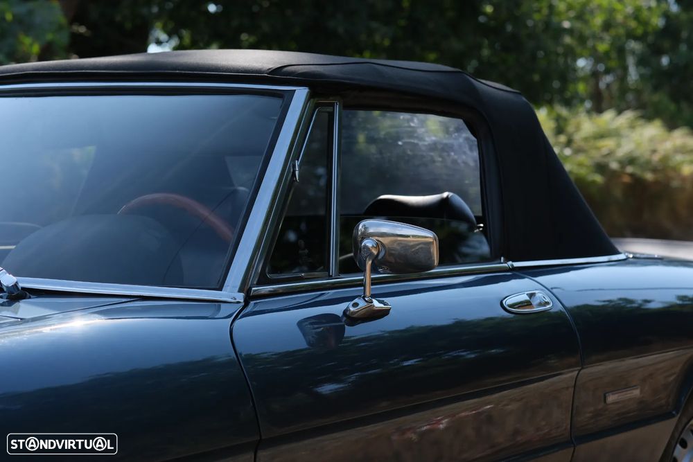 Alfa Romeo Spider 1.6 - 21