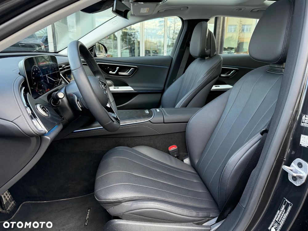 Mercedes-Benz Klasa E 300 de PHEV 4-Matic All-Terrain Avantgarde 9G-Tronic - 12