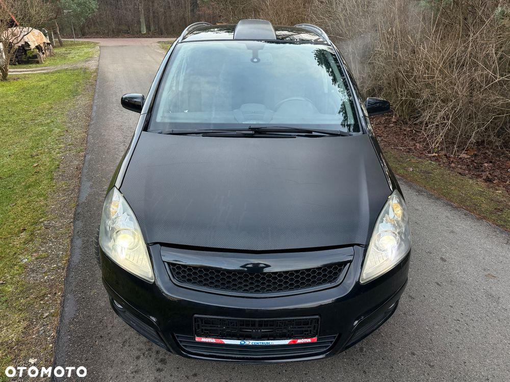 Opel Zafira 2.0 Turbo Sport - 2