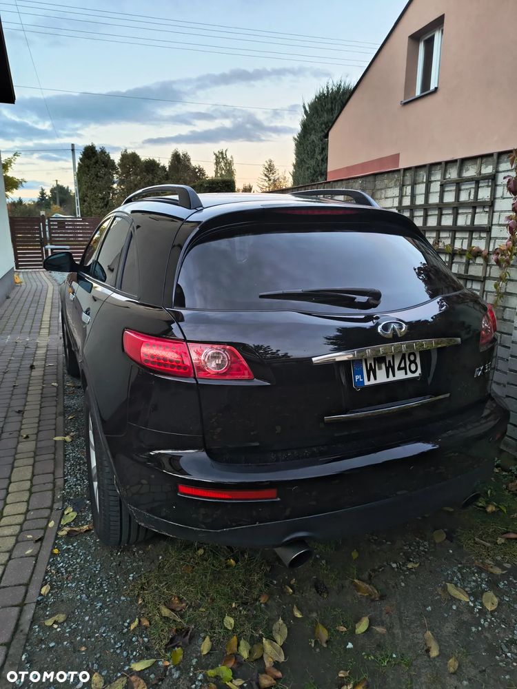 Infiniti FX FX35 - 11