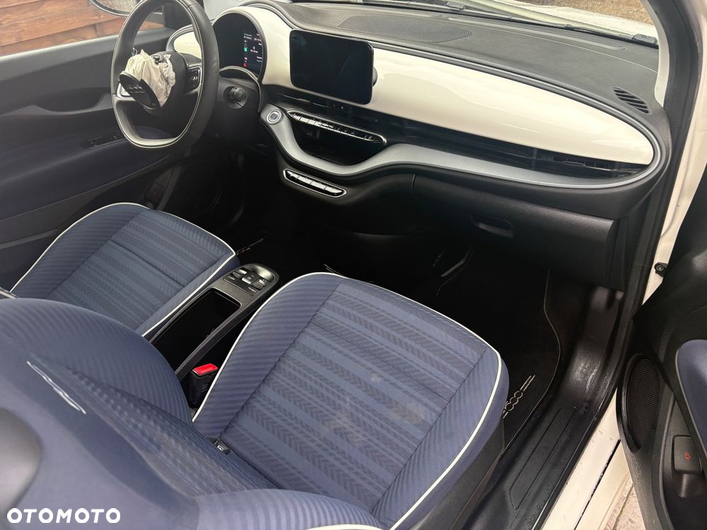 Fiat 500E 2021 photo 5