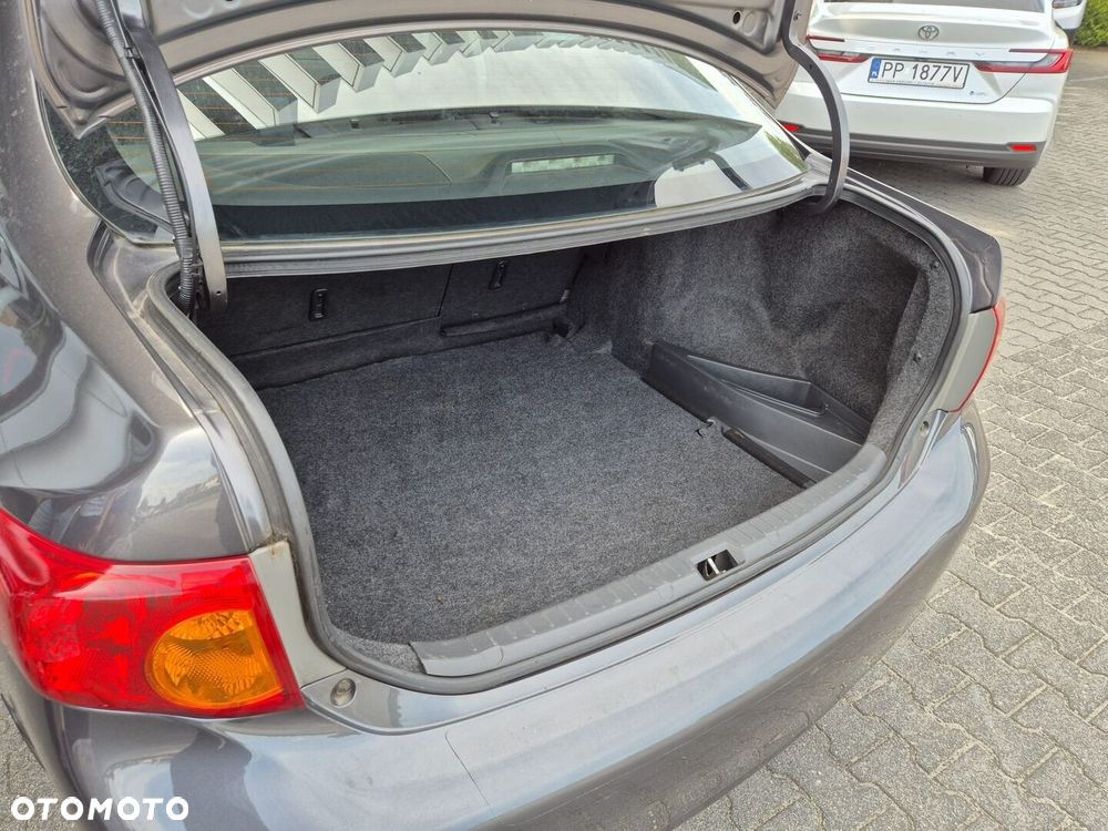 Toyota Corolla 1.4 D-4D Terra - 19