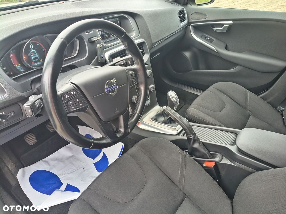 Volvo V40 Cross Country D2 - 20