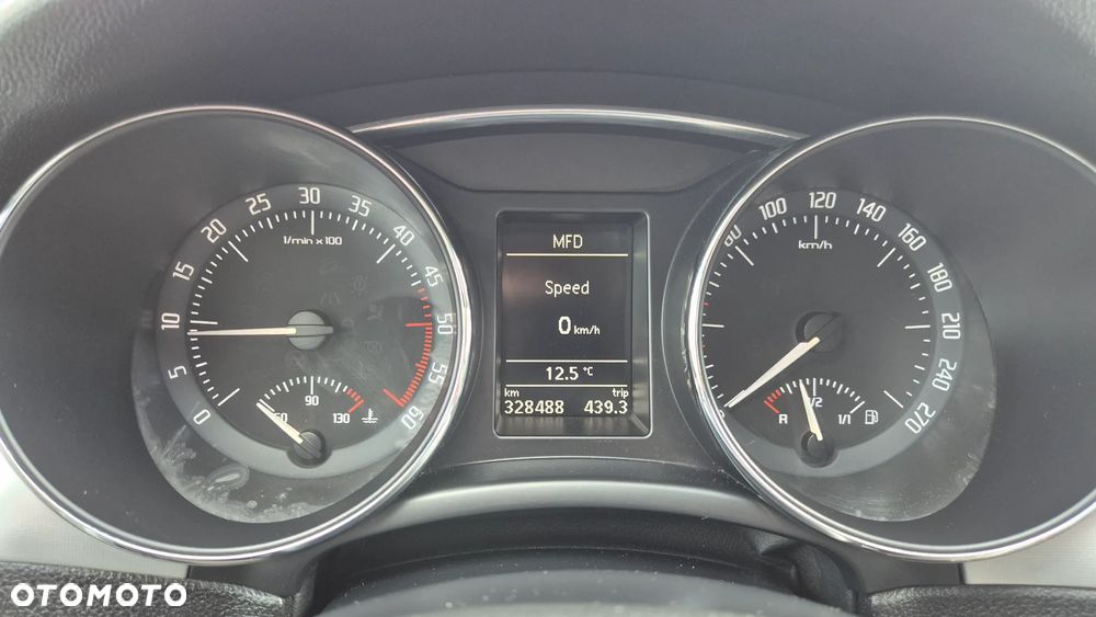 Skoda Superb 2.0 TDI Ambition - 20