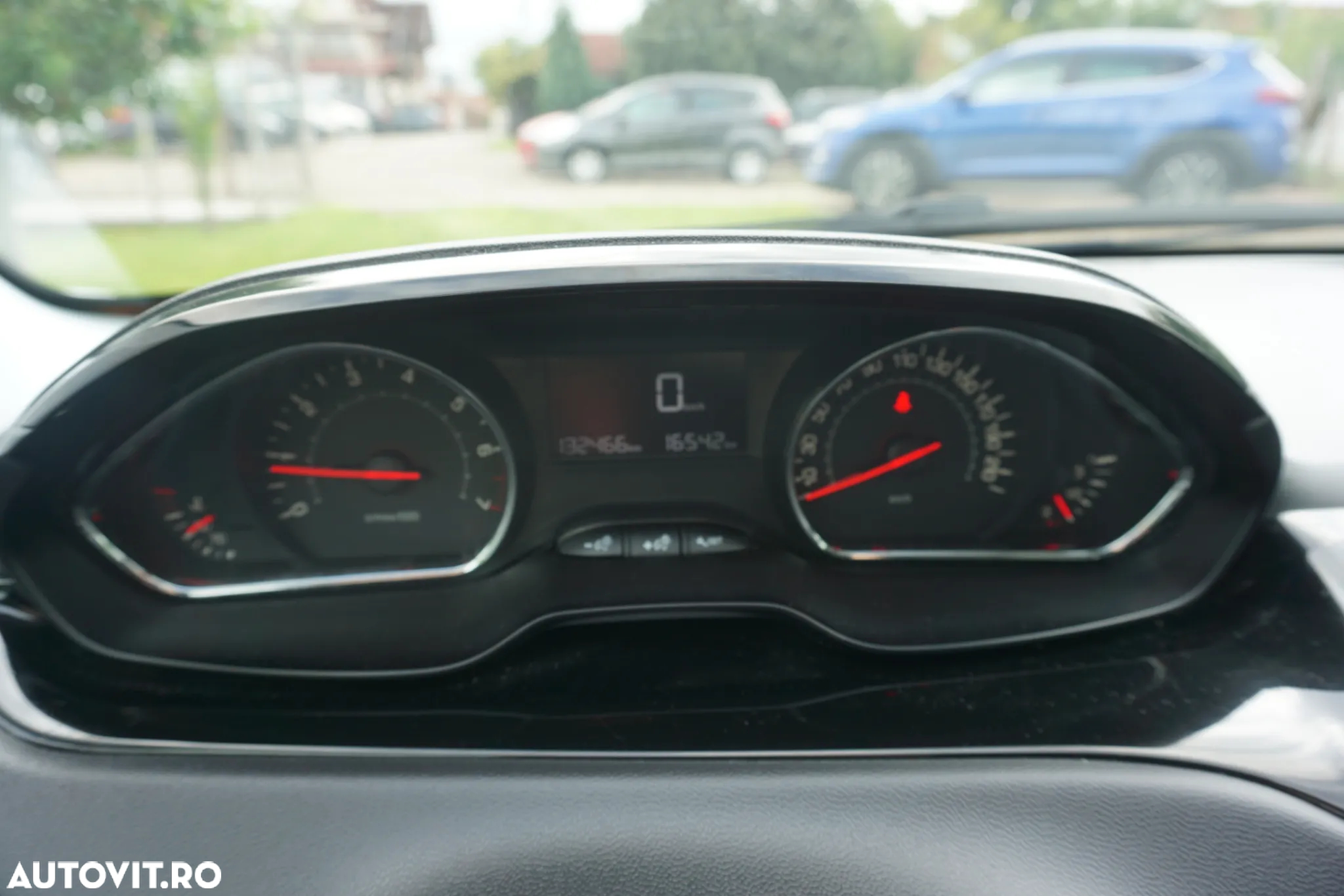 Peugeot 208 1.4 VTi Active - 16