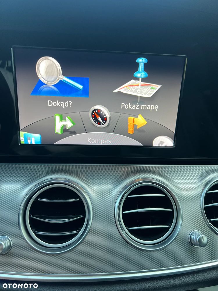 Mercedes-Benz Klasa E 220 d 4Matic 9G-TRONIC - 18