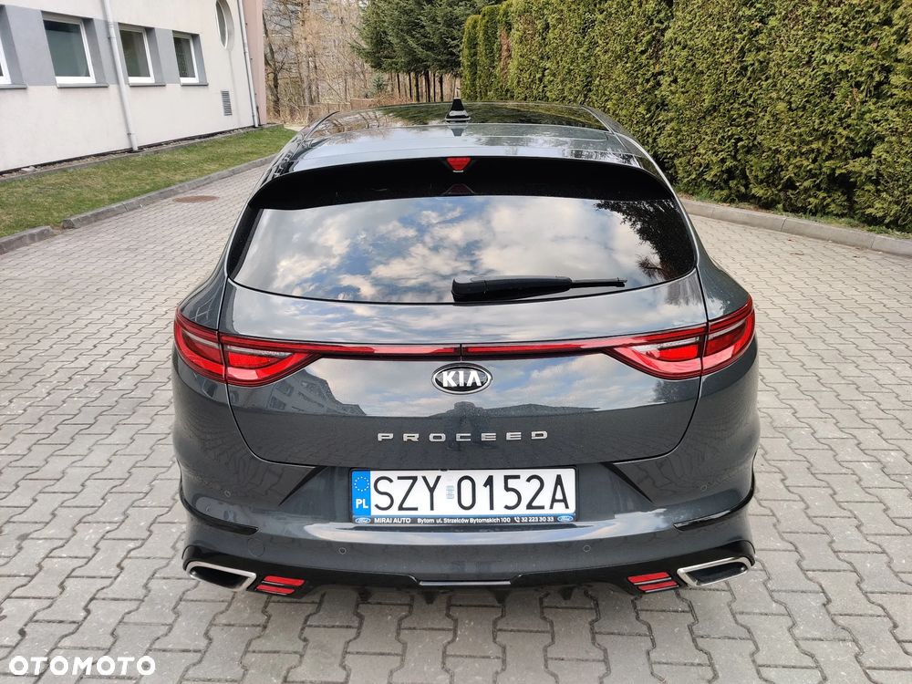 Kia ProCeed - 5