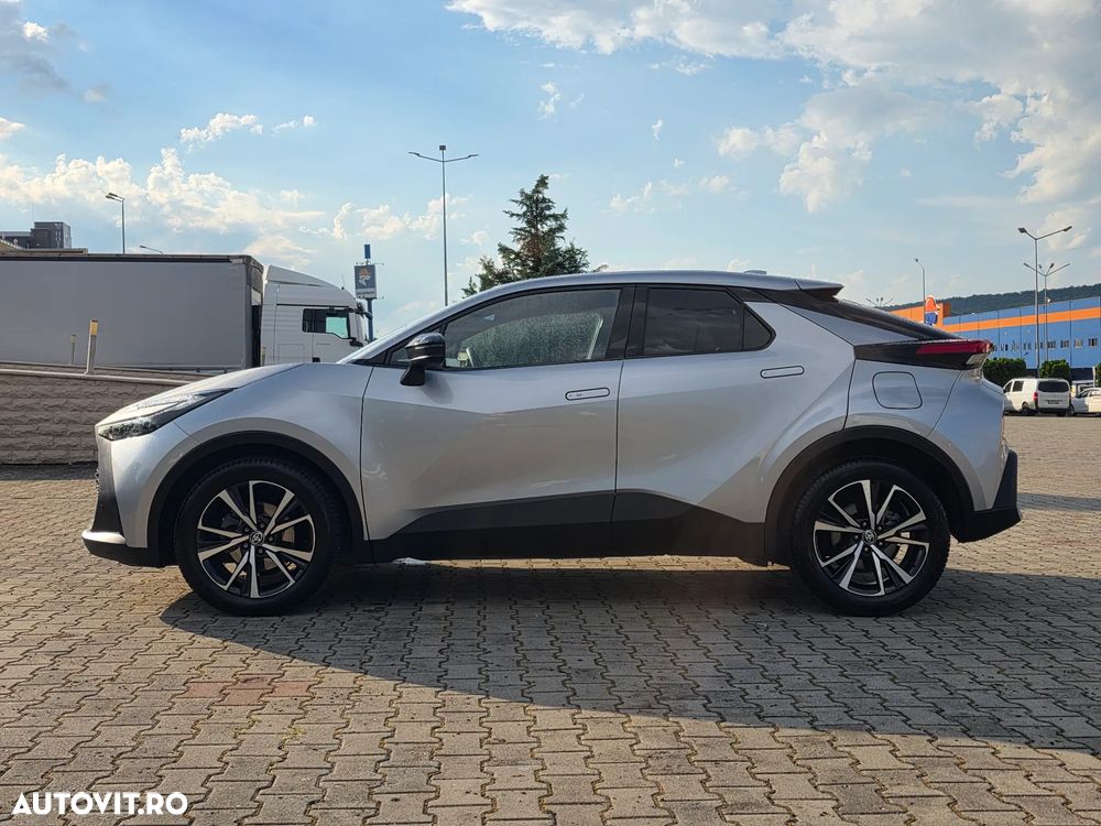 Toyota C-HR 2.0 HEV 197 CP 4x2 CVT Dynamic - 16