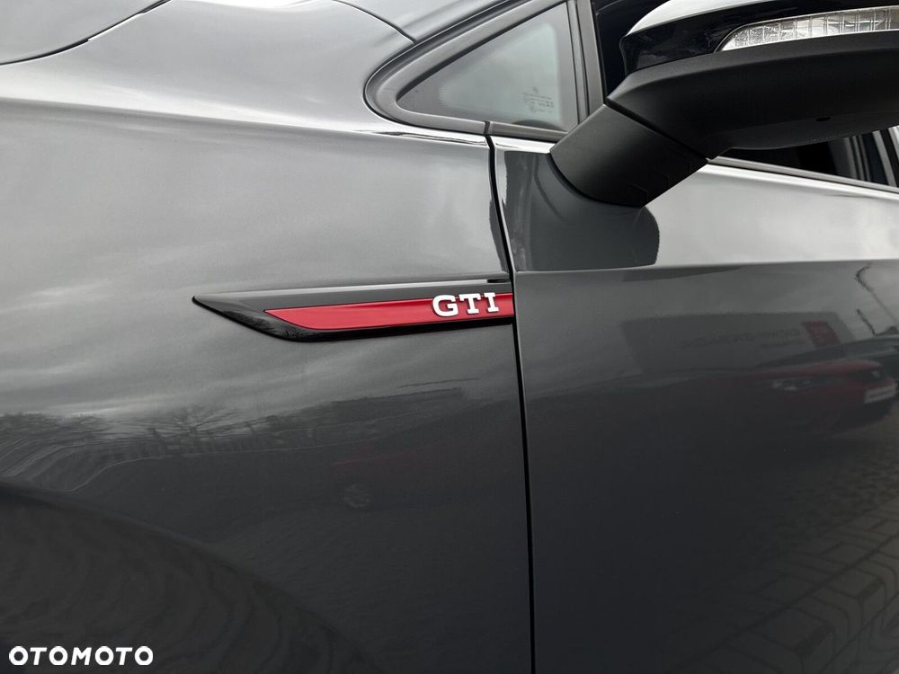 Volkswagen Golf 2.0 TSI GTI DSG - 32