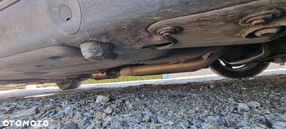 Mercedes-Benz Klasa E 420 T Avantgarde - 21